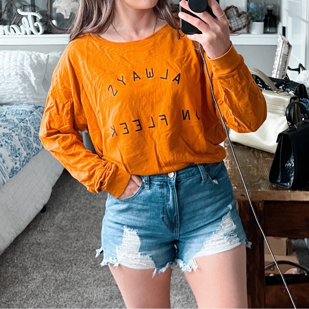 Always on Fleek funny graphic tee t shirt sweatshirt pullover orange casual A